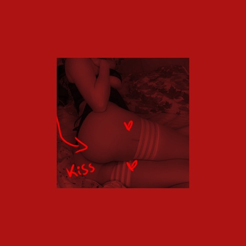 queen_pebbles photo 1